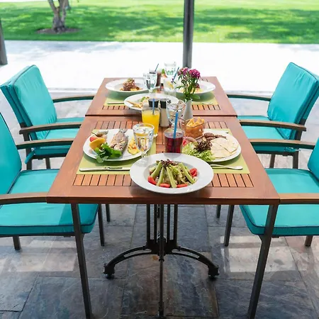 אתר נופש Tui Magic Life Rixos - Adult Only